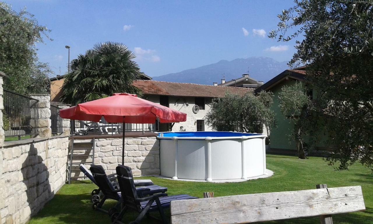 Casavarone Riva del Garda Exterior foto